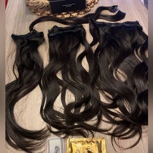 Foxy Locks Hair Extensions